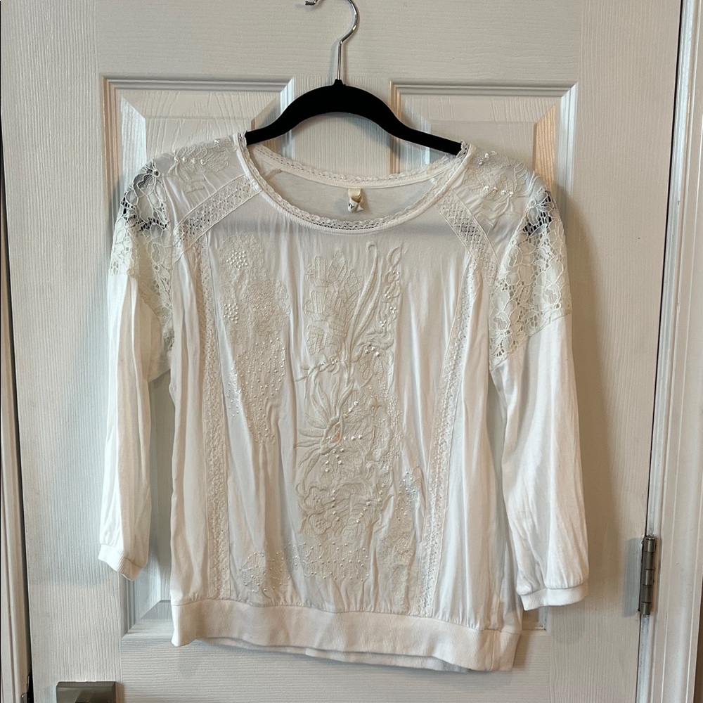 Tiny brand Elegant White Lace Women's Top Sz S